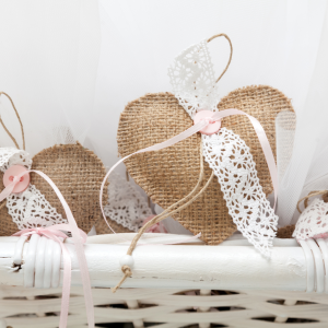 trendy heart-shaped wedding favors